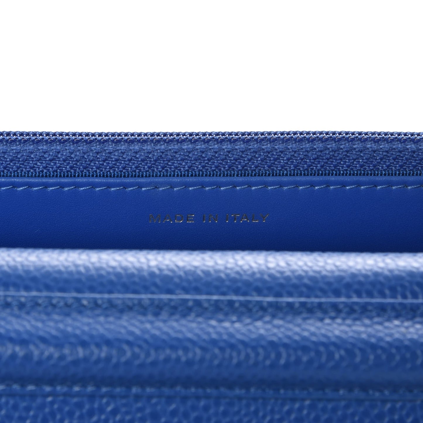Caviar Quilted Wallet On Chain WOC Blue