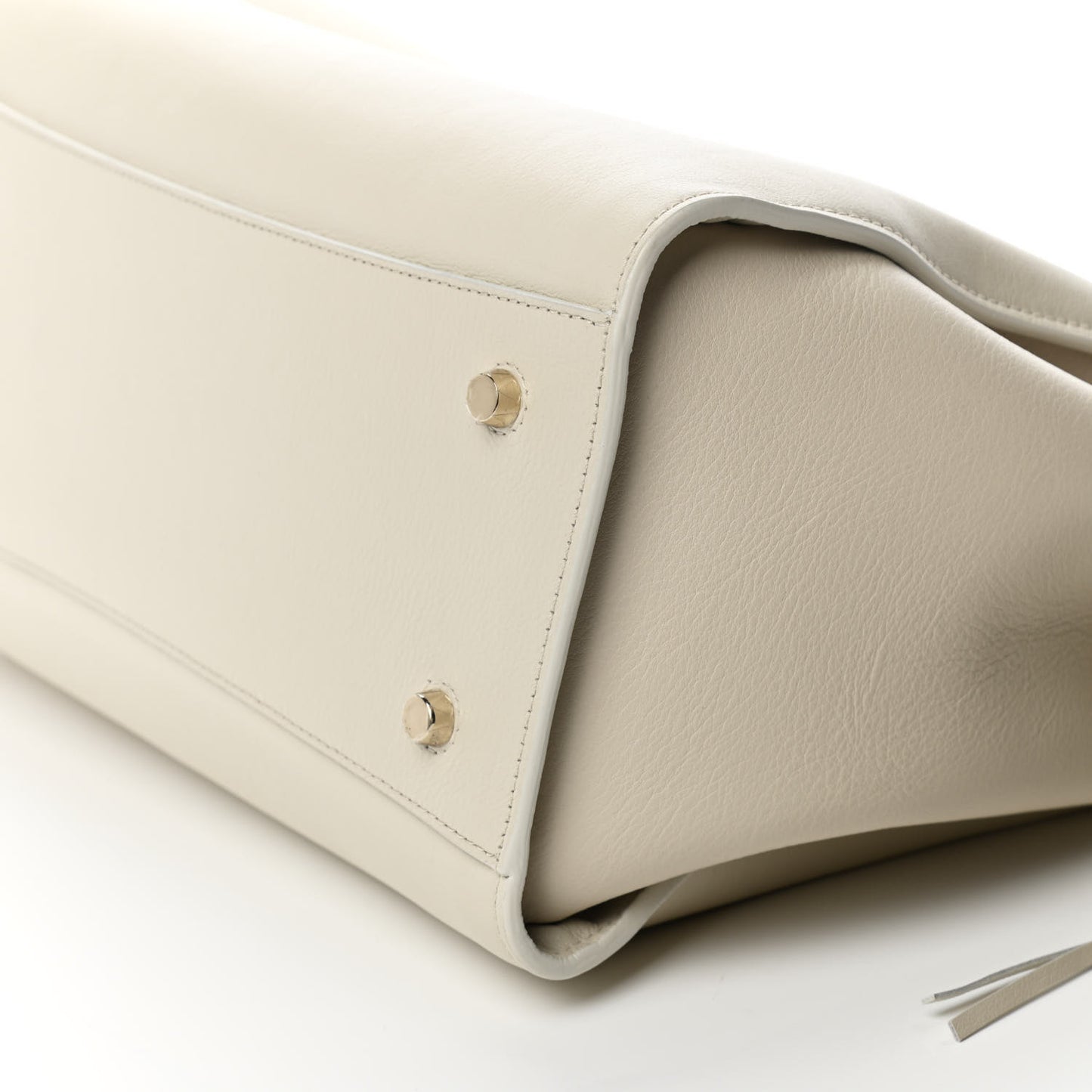 Heavy Grain Small Iris Tote Chalk