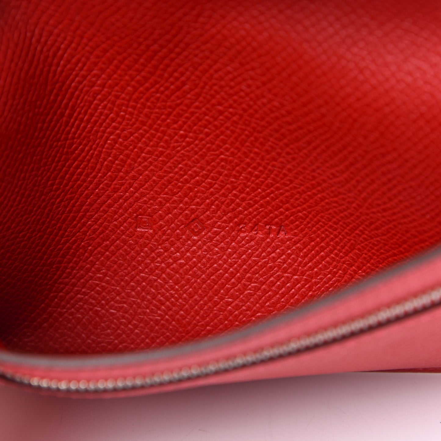 Epsom Bearn Gusset Wallet Rouge Casaque