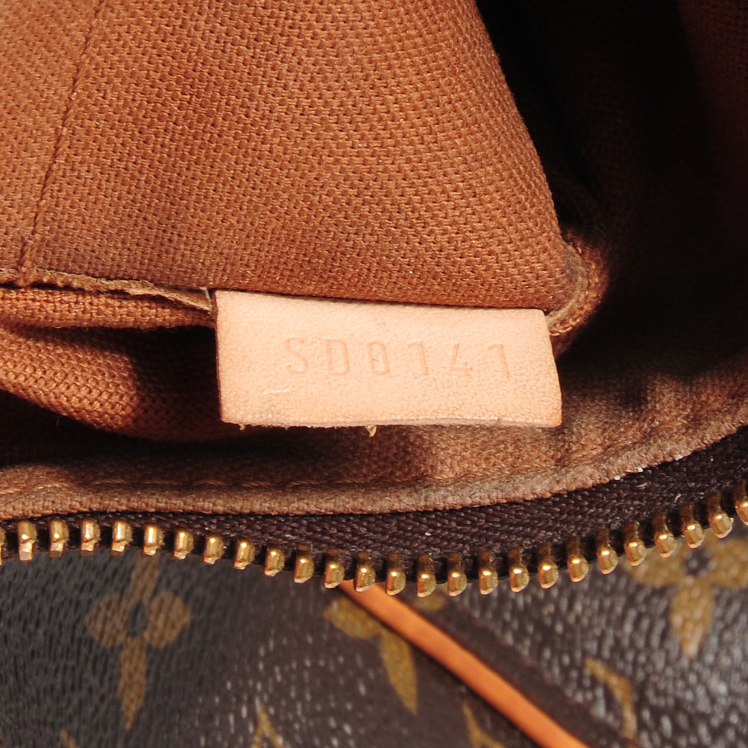 Louis Vuitton Monogram Thames PM 8 of 9