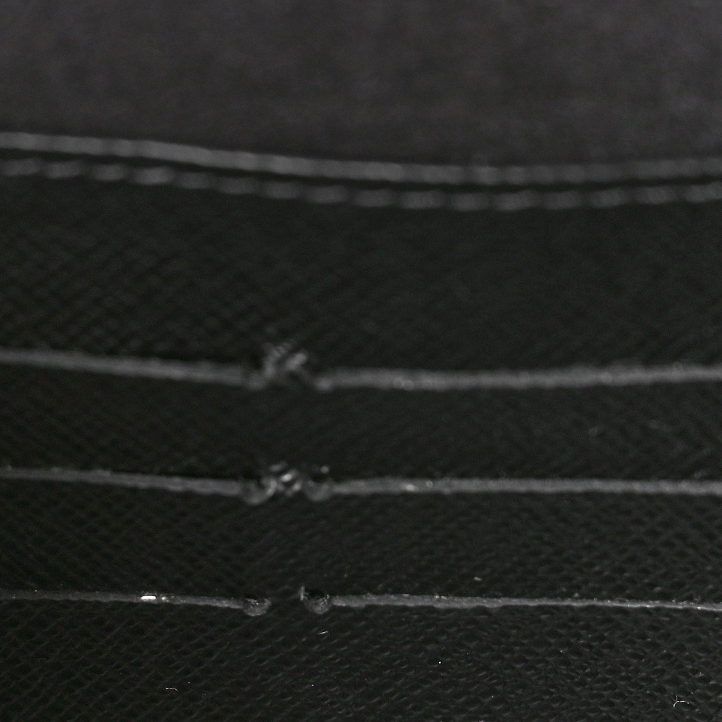 Epi Twist Belt Chain Wallet Black