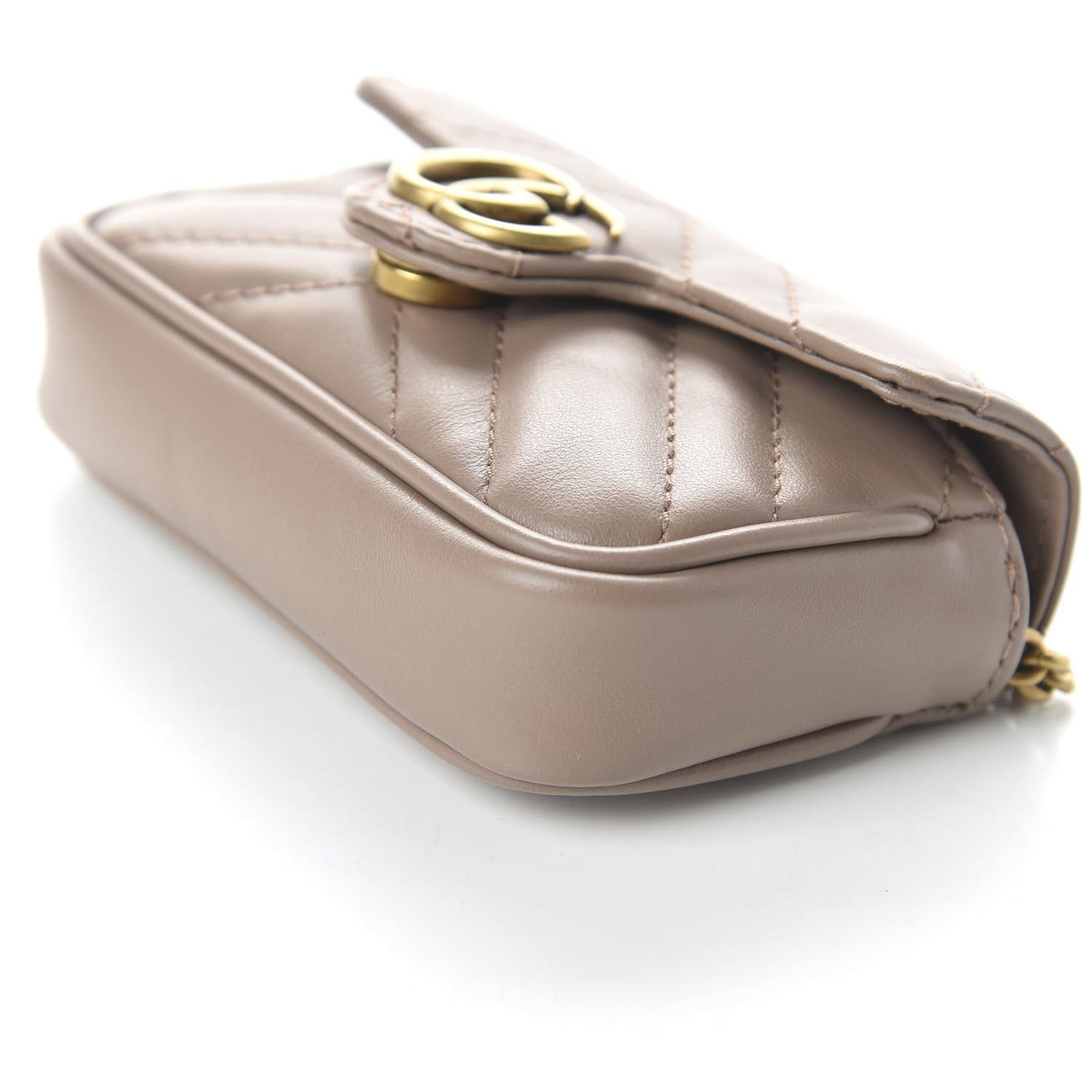 Calfskin Matelasse Heart GG Marmont 2.0 Coin Purse On A Chain Porcelain Rose