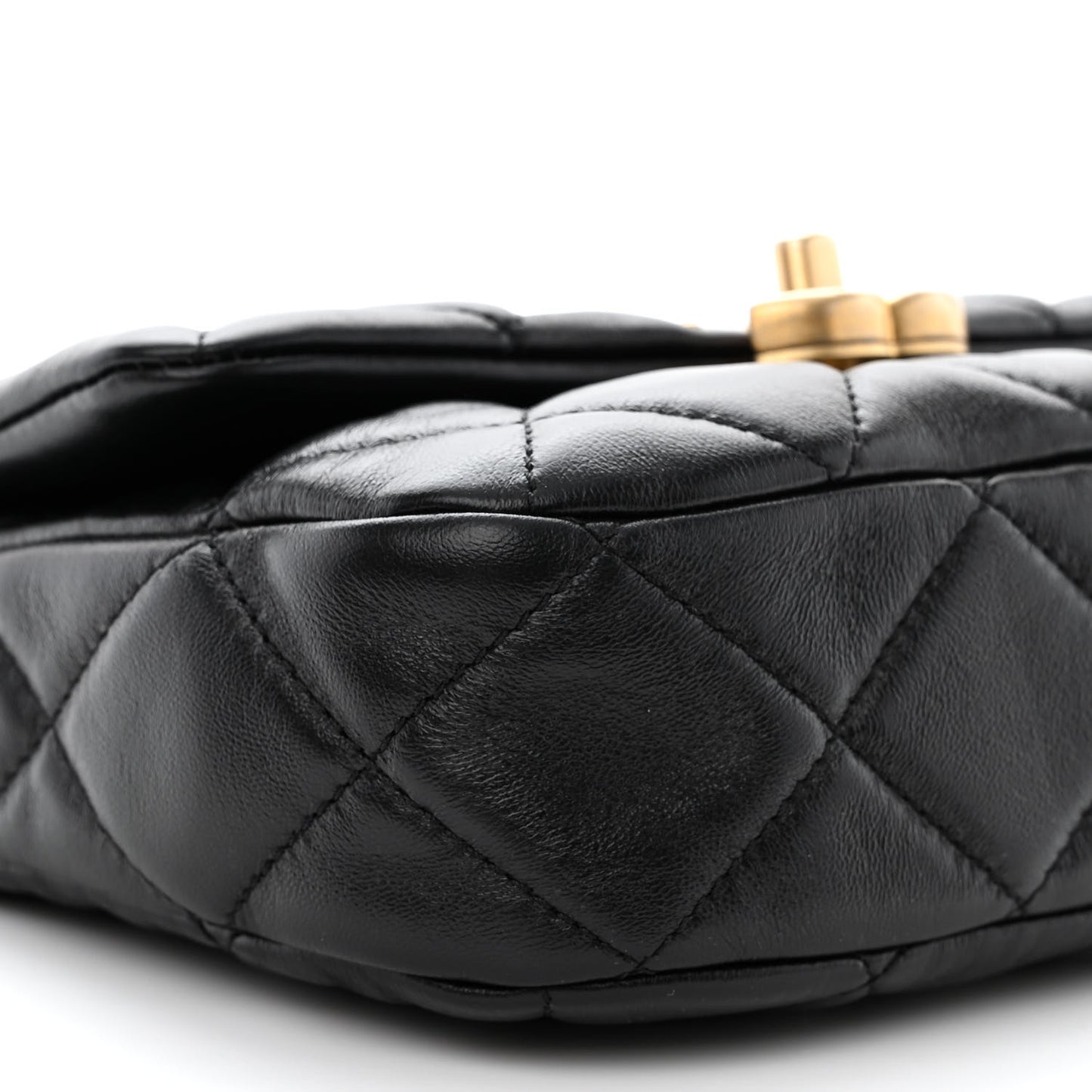 Lambskin Quilted Mini Lacquered Chain Flap Black