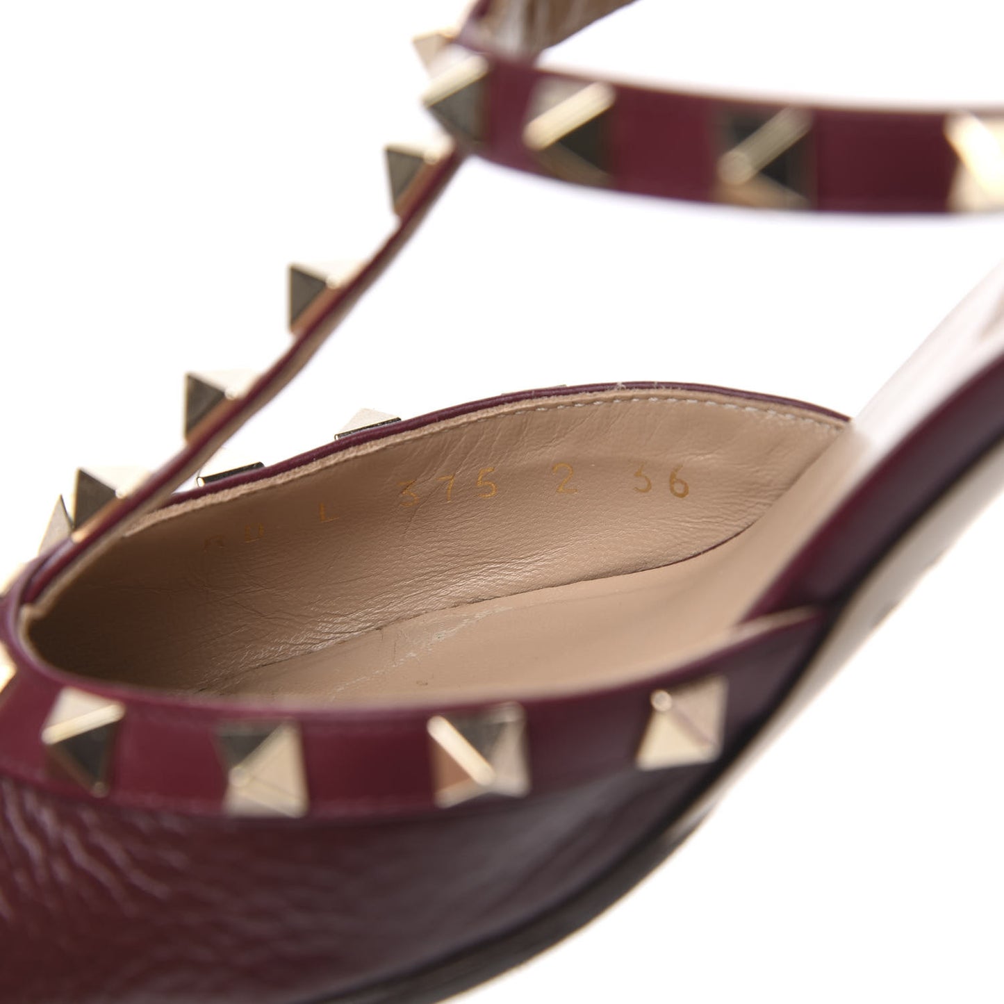 Pebbled Calfskin Rockstud Ankle Strap Low Heel Pumps 36 Rubin