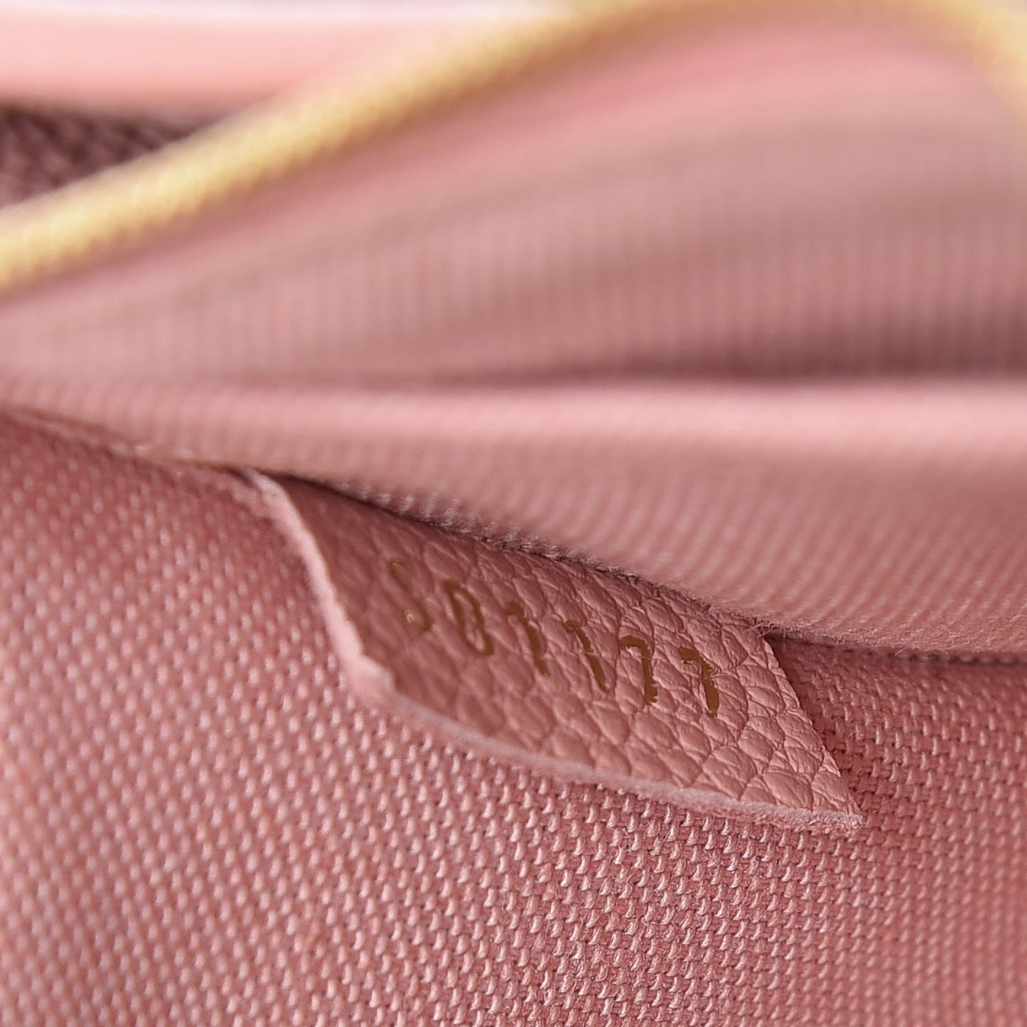 Monogram Pallas Clutch Rose Poudre