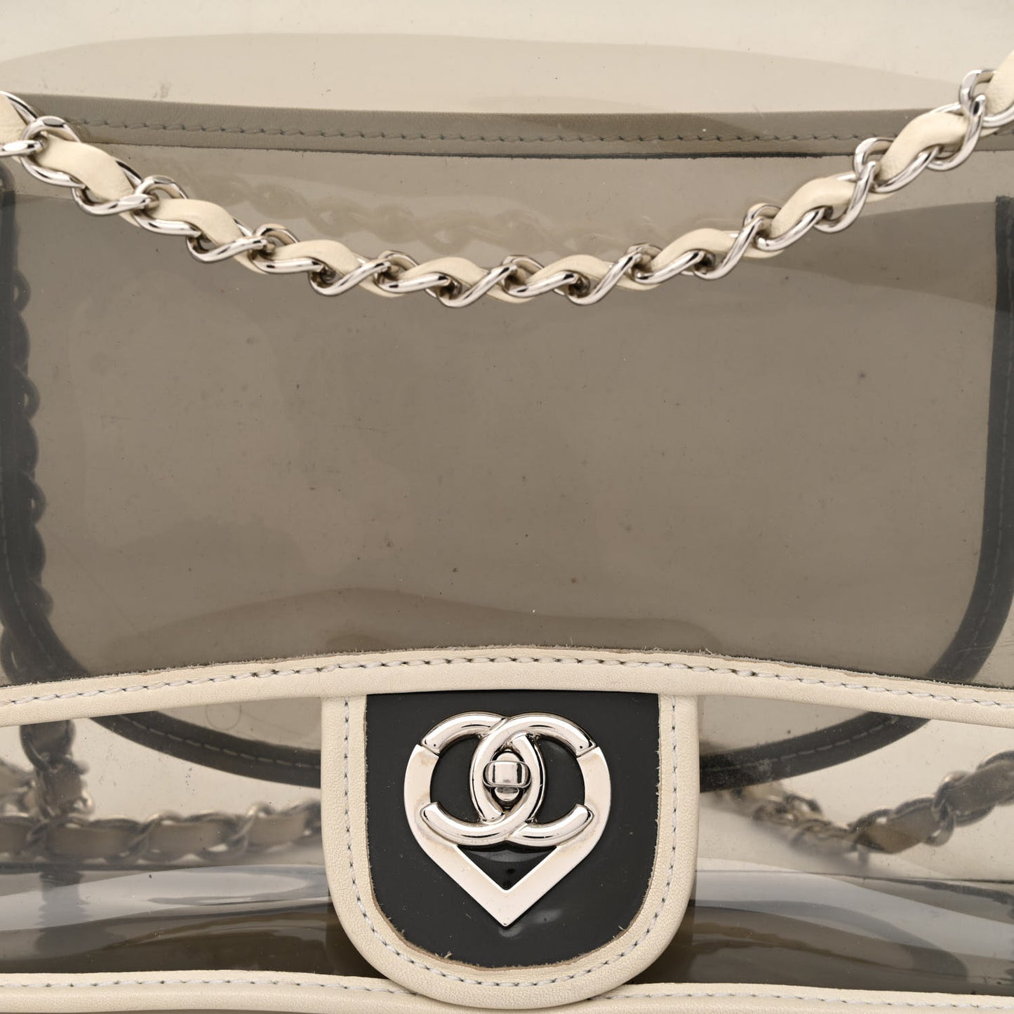 Lambskin Vinyl Large Naked Flap Silver