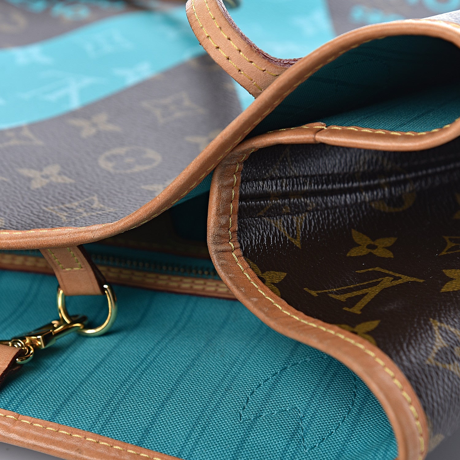 Louis Vuitton Monogram V Neverfull MM Turquoise 10 of 15