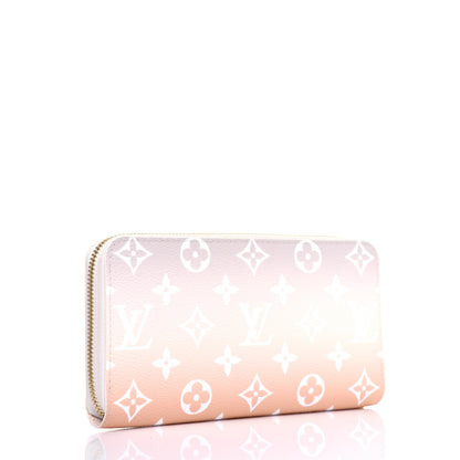 Louis Vuitton Monogram Giant By The Pool Zippy Wallet Brume 3 of 9