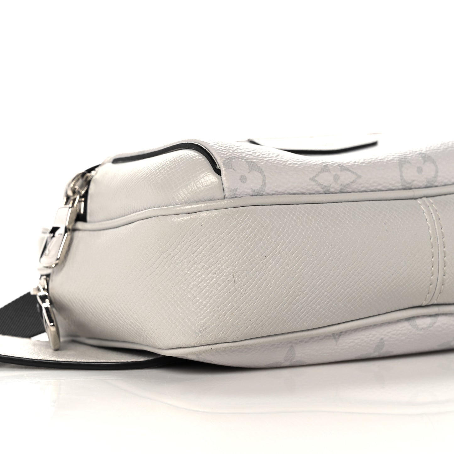 Taiga Monogram Outdoor Bumbag White
