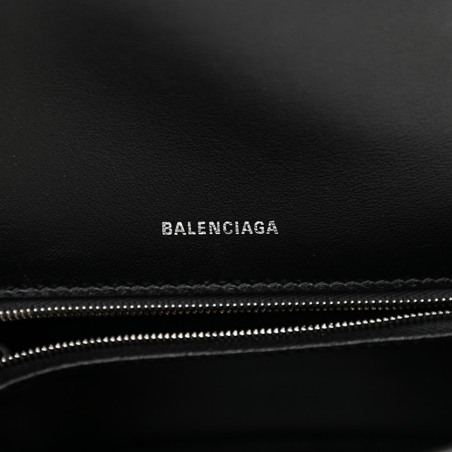 Shiny Box Calfskin Small Hourglass Top Handle Bag Black
