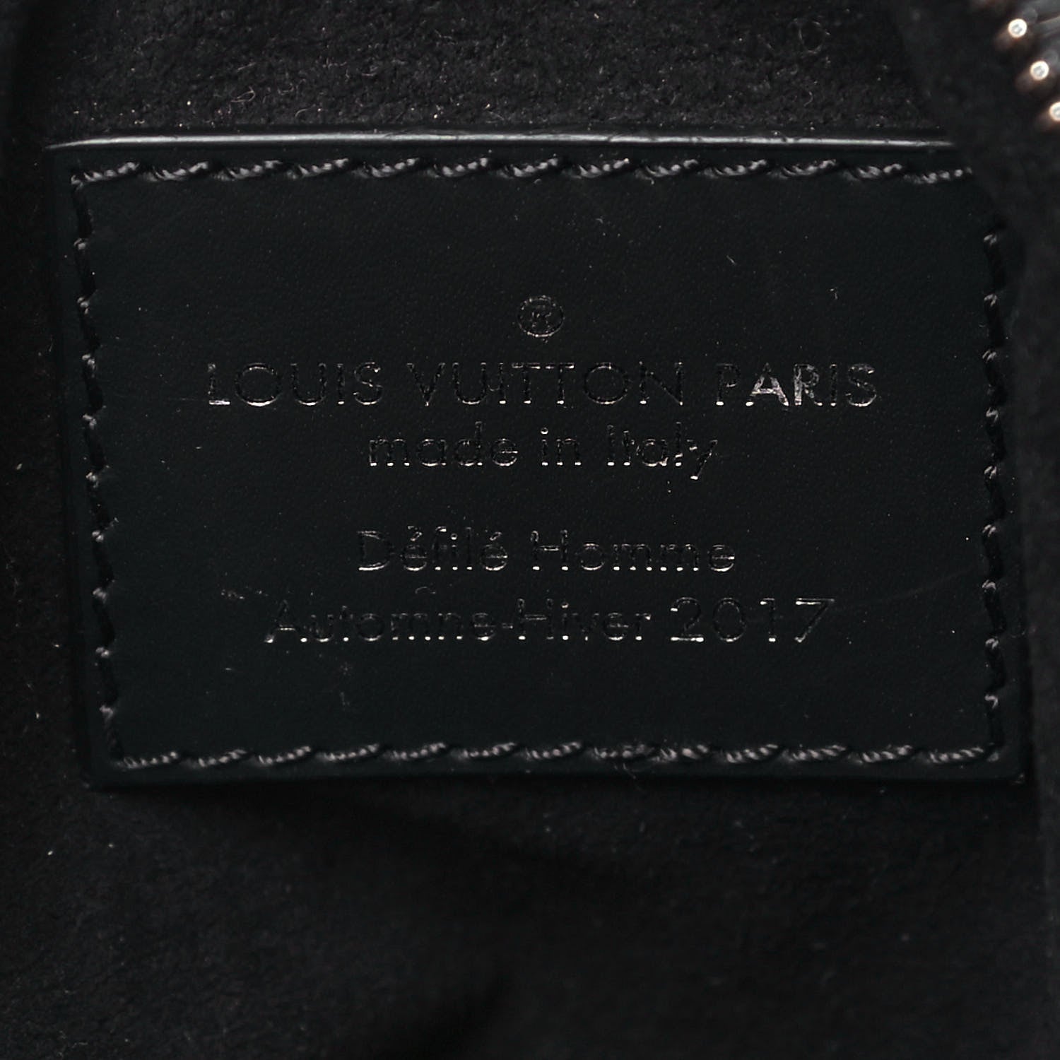 Louis Vuitton X SUPREME Epi Danube PM Black 6 of 12