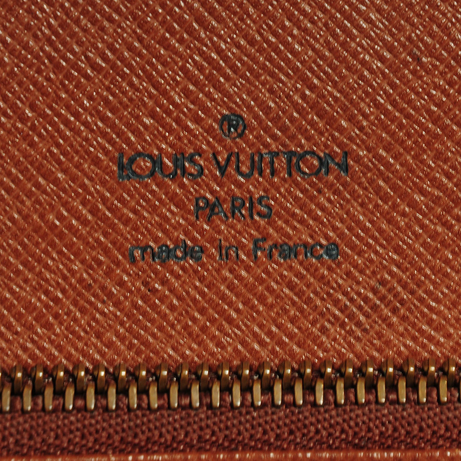 Louis Vuitton Monogram Courcelles 6 of 7