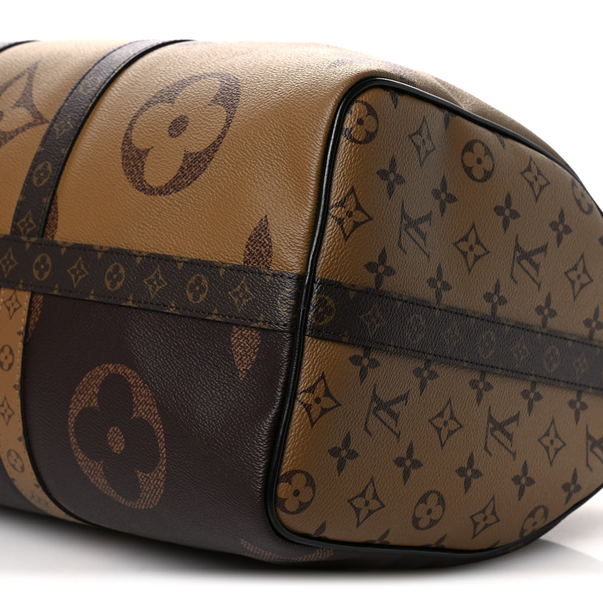 Reverse Monogram Giant Keepall Bandouliere 45