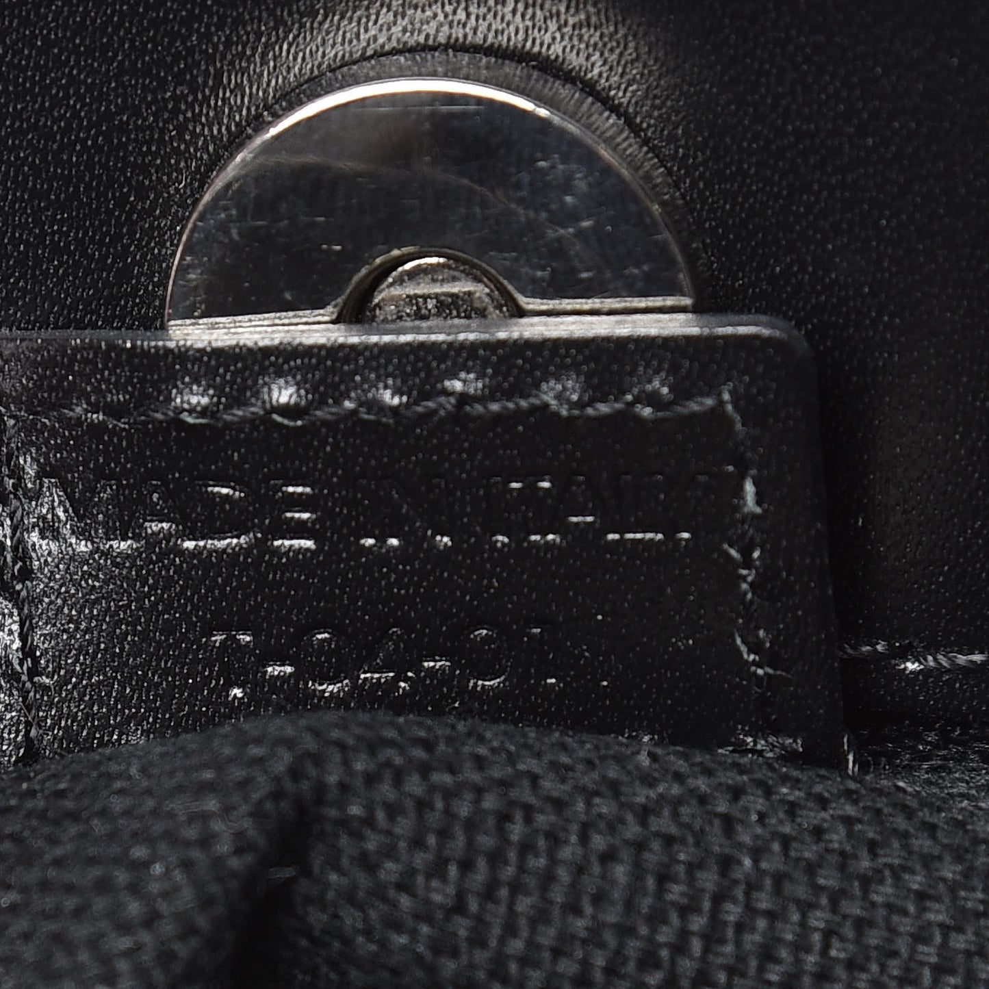 House Check Tote Black