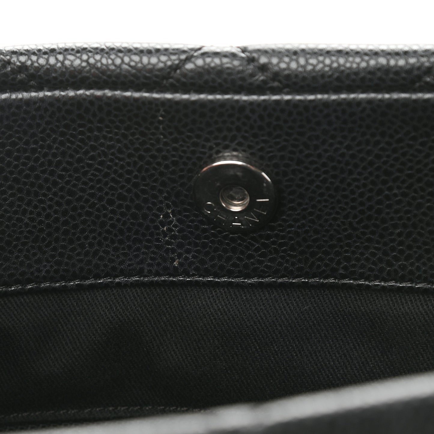 Caviar Quilted CC Timeless Soft Tote Black