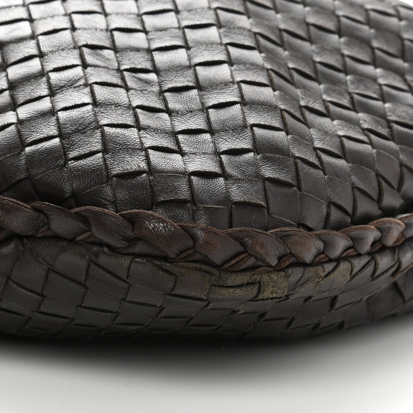 Nappa Intrecciato Medium Veneta Hobo Ebano