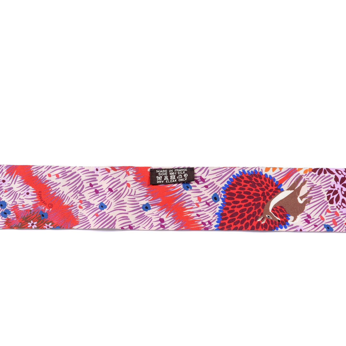 Silk Dans un Jardin Anglais Twilly Fuchsia Rouge Bleu Roy