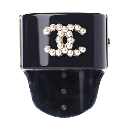 Chanel Resin Pearl CC Cuff Black 1 of 7