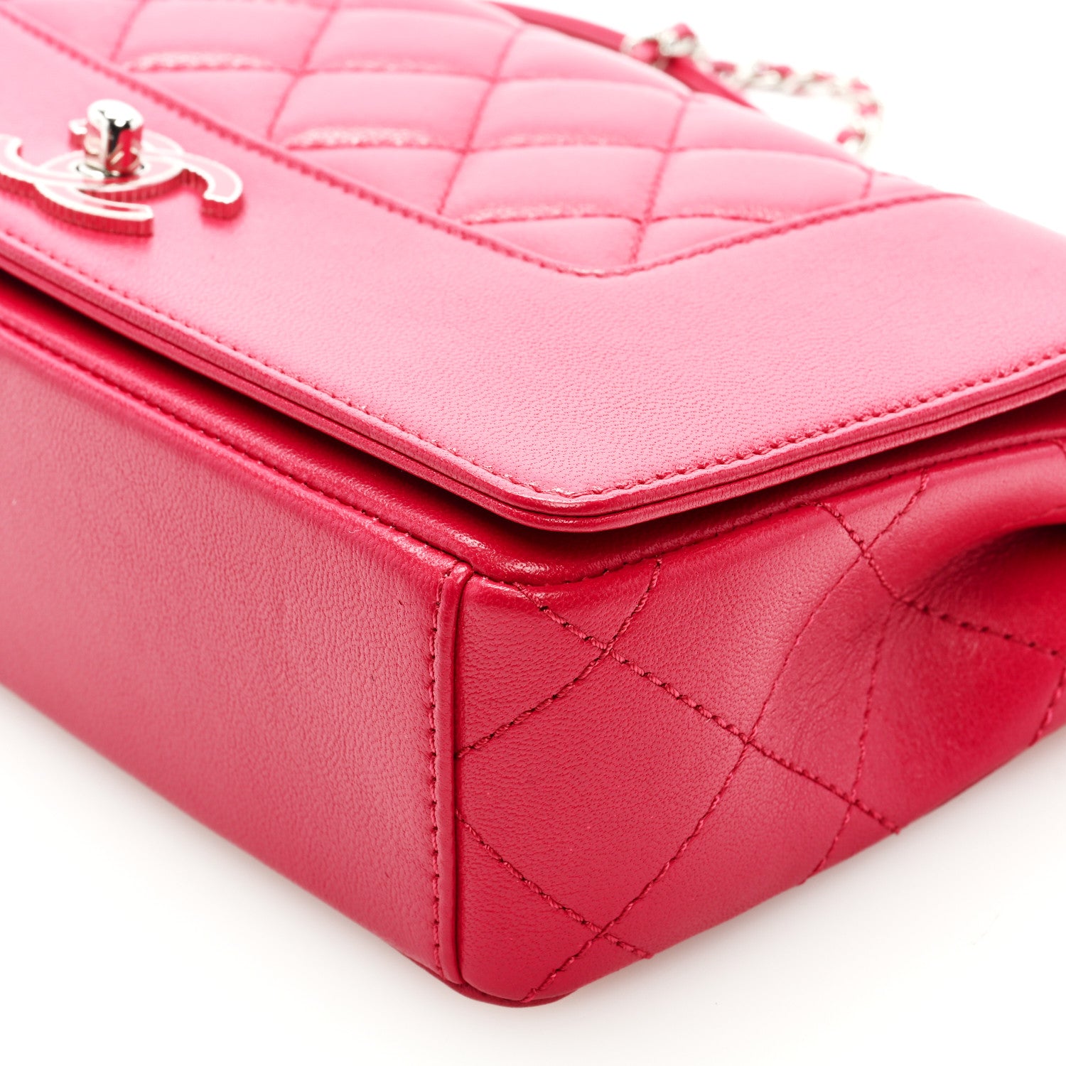 Chanel Sheepskin Quilted Medium Vintage Mademoiselle Flap Red 9 of 9