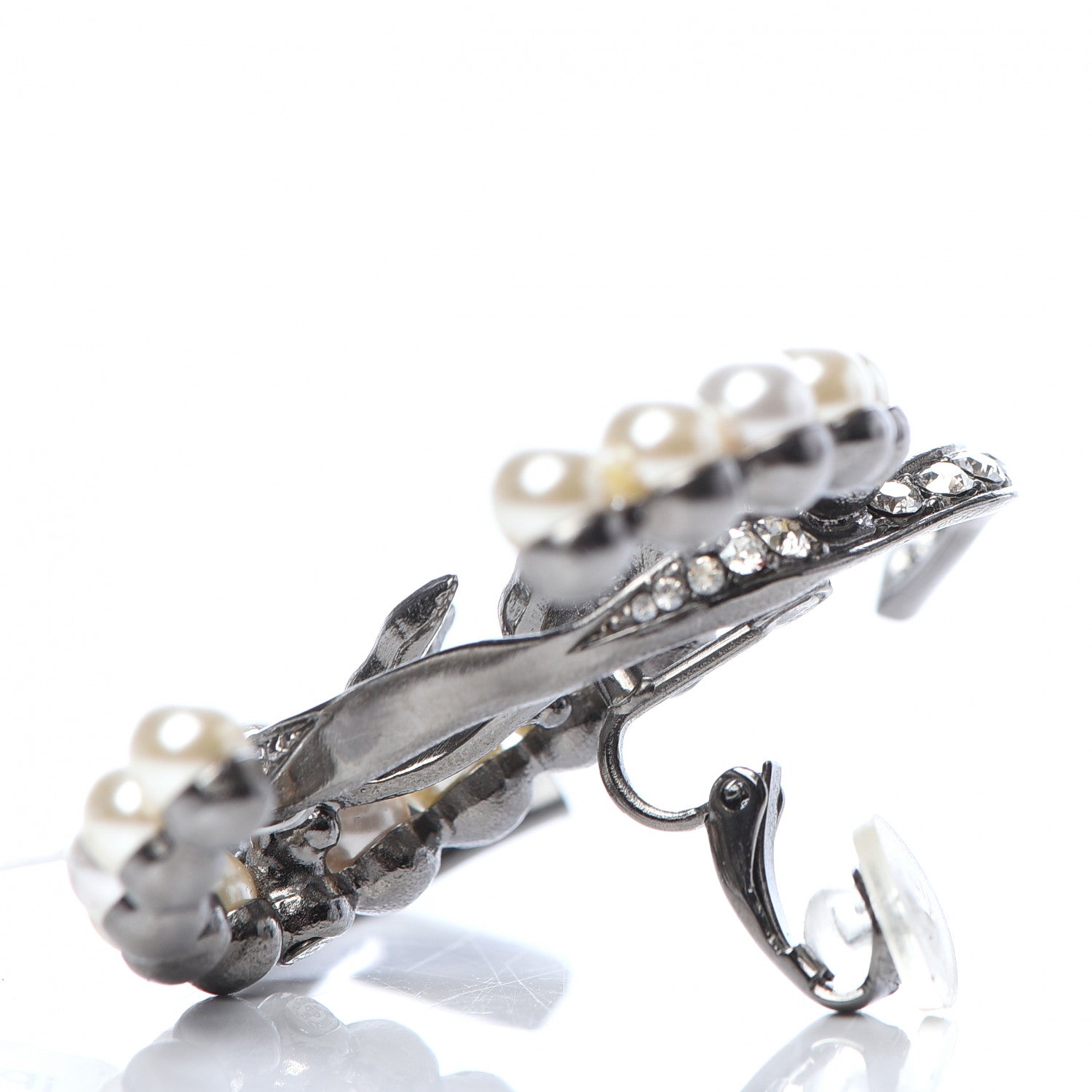Chanel Crystal Pearl CC Single Clip On Earring Silver 3 of 5