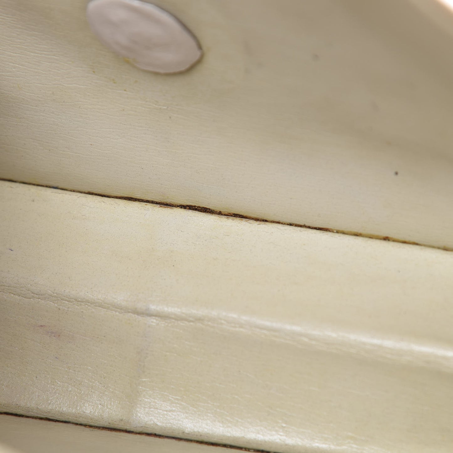 Lambskin Quilted Medium Single Flap Beige