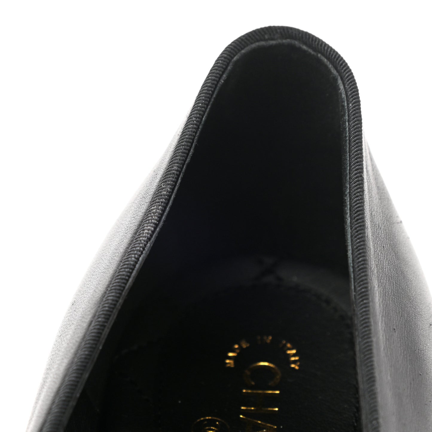 Lambskin Patent Calfskin Pearl Camellia Cap Toe Pumps 38.5 Black
