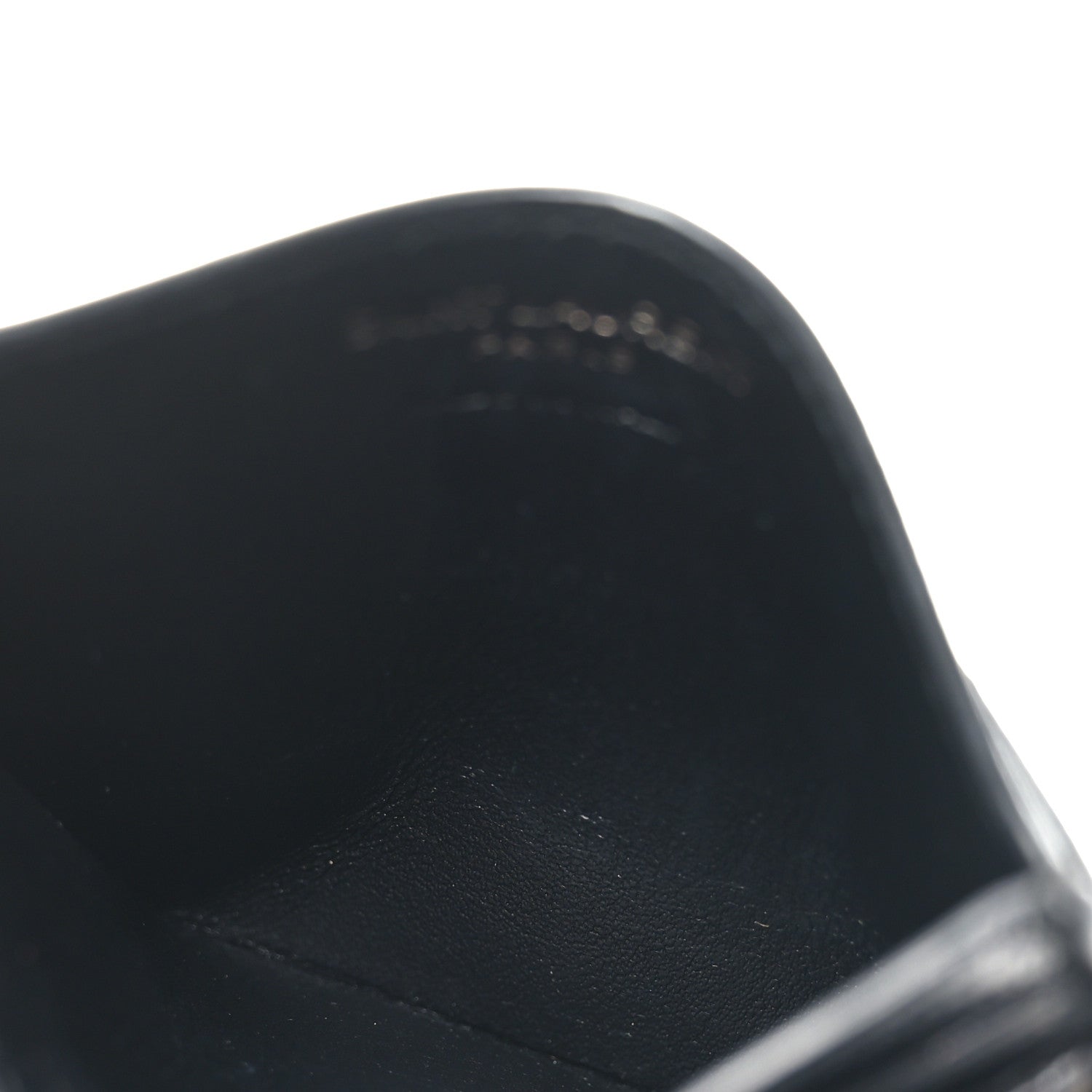 Saint Laurent Grain De Poudre Matelasse Chevron Monochrome Monogram Credit Card Case Black 5 of 7