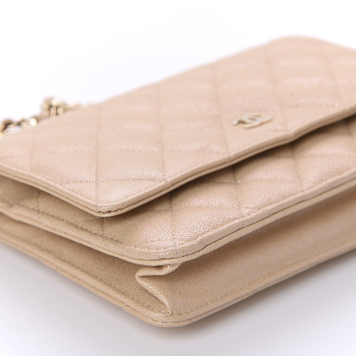 Iridescent Caviar Quilted Wallet On Chain WOC Beige