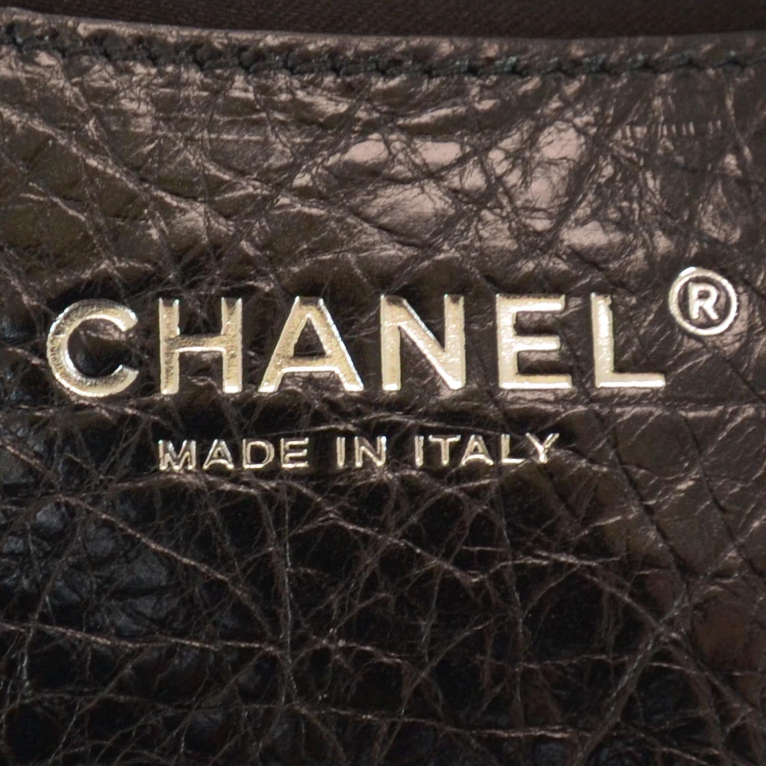 Chanel Glazed Calfskin Large On The Road Tote Black 5 of 9