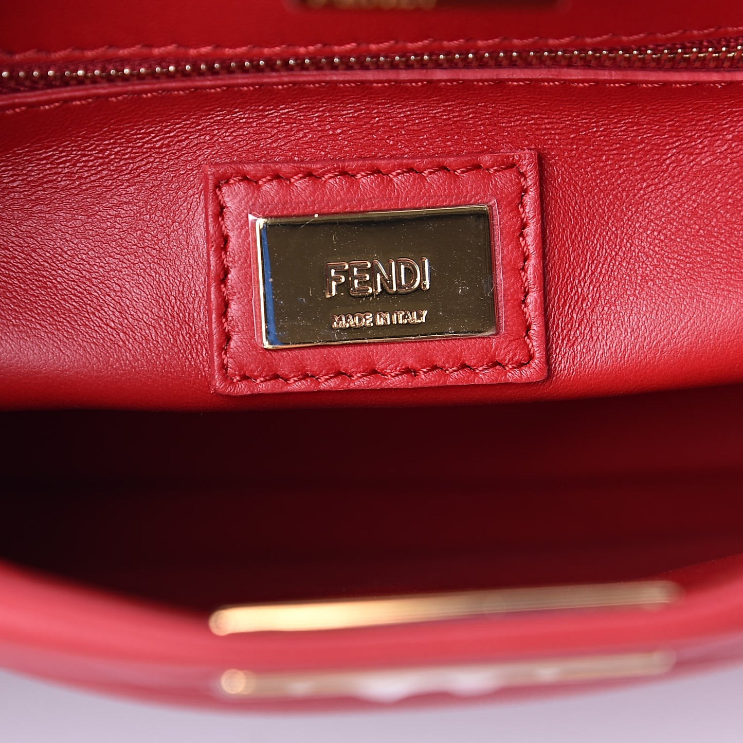 Nappa Mini Peekaboo Iconic Satchel Fragola