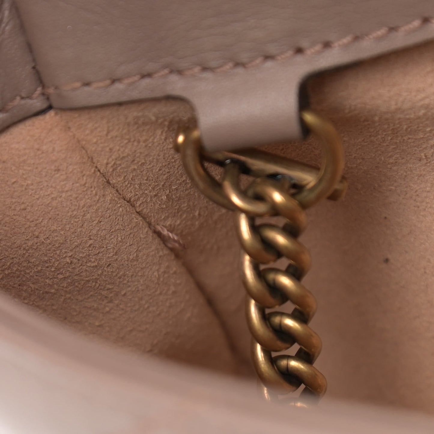 Calfskin Matelasse Super Mini GG Marmont Shoulder Bag Porcelain Rose