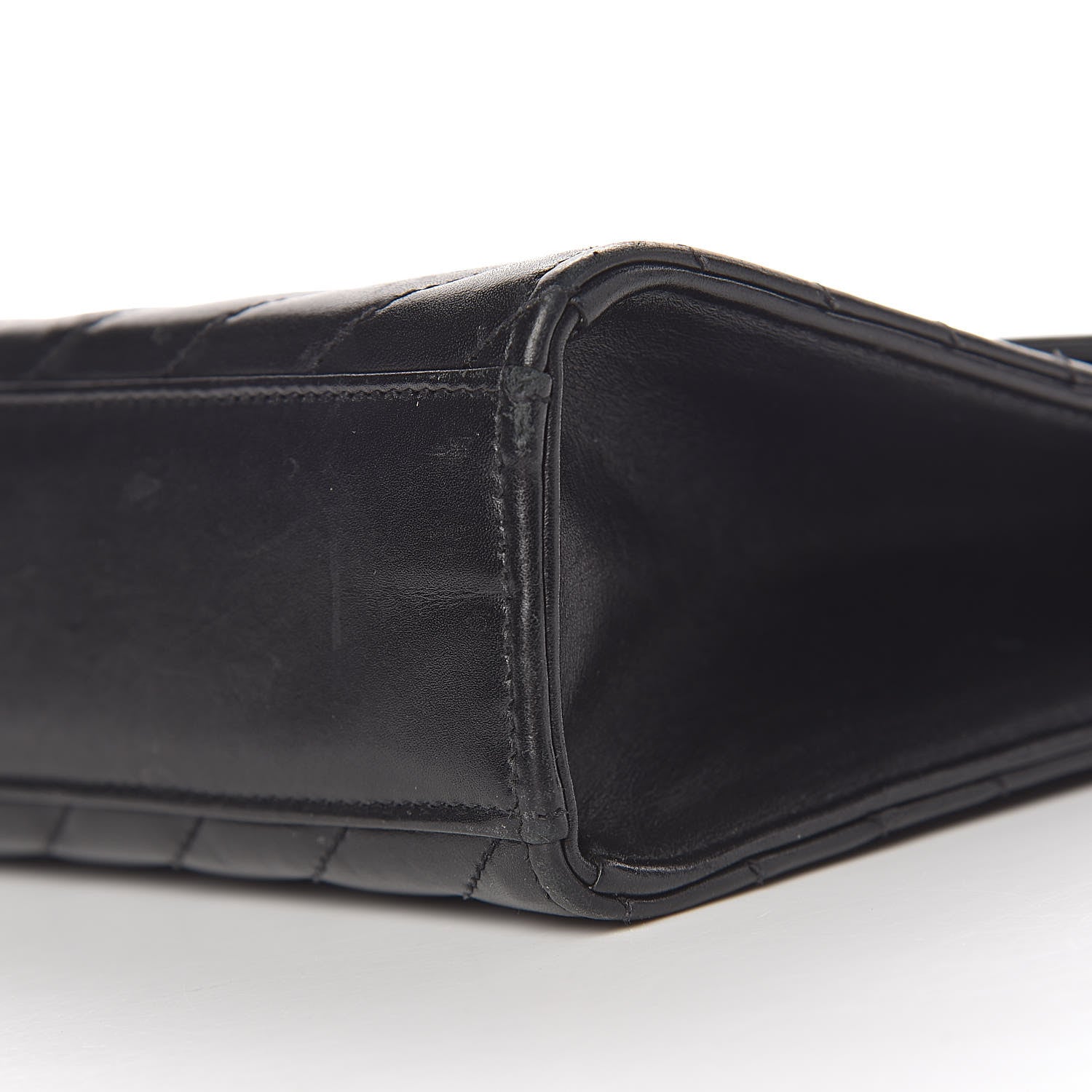 Saint Laurent Smooth Calfskin Matelasse Chevron Large Monogram Satchel Black 18 of 23