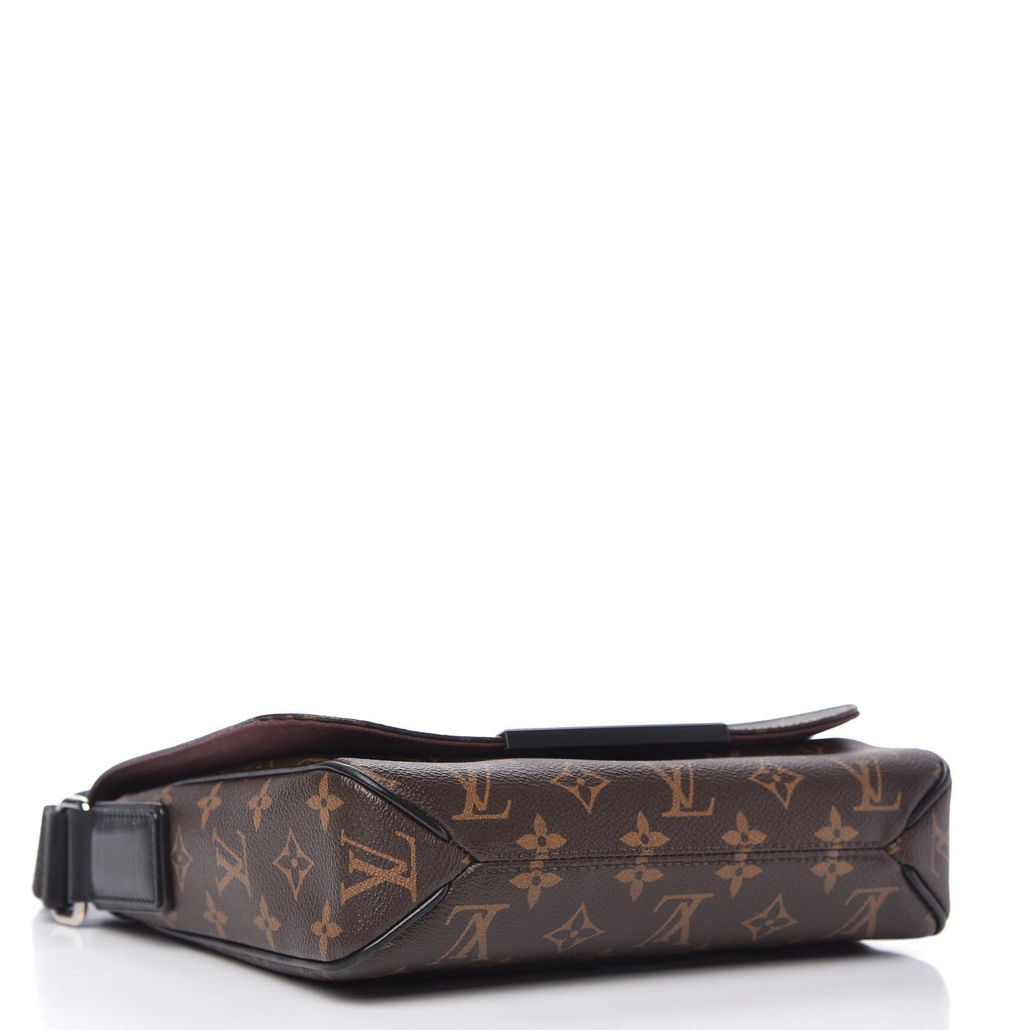 Louis Vuitton Monogram Macassar District PM 4 of 10