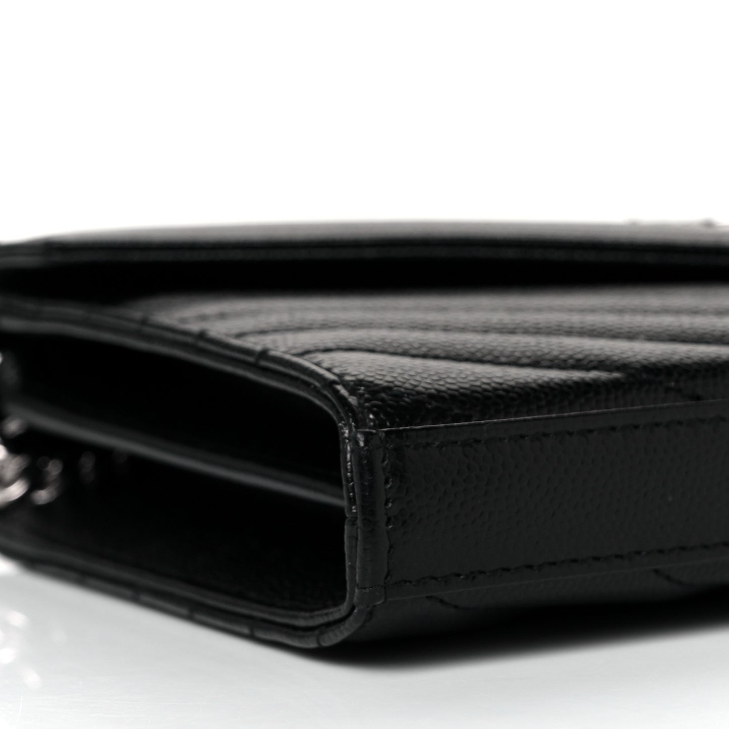 Grain De Poudre Matelasse Chevron Monogram Chain Wallet Black