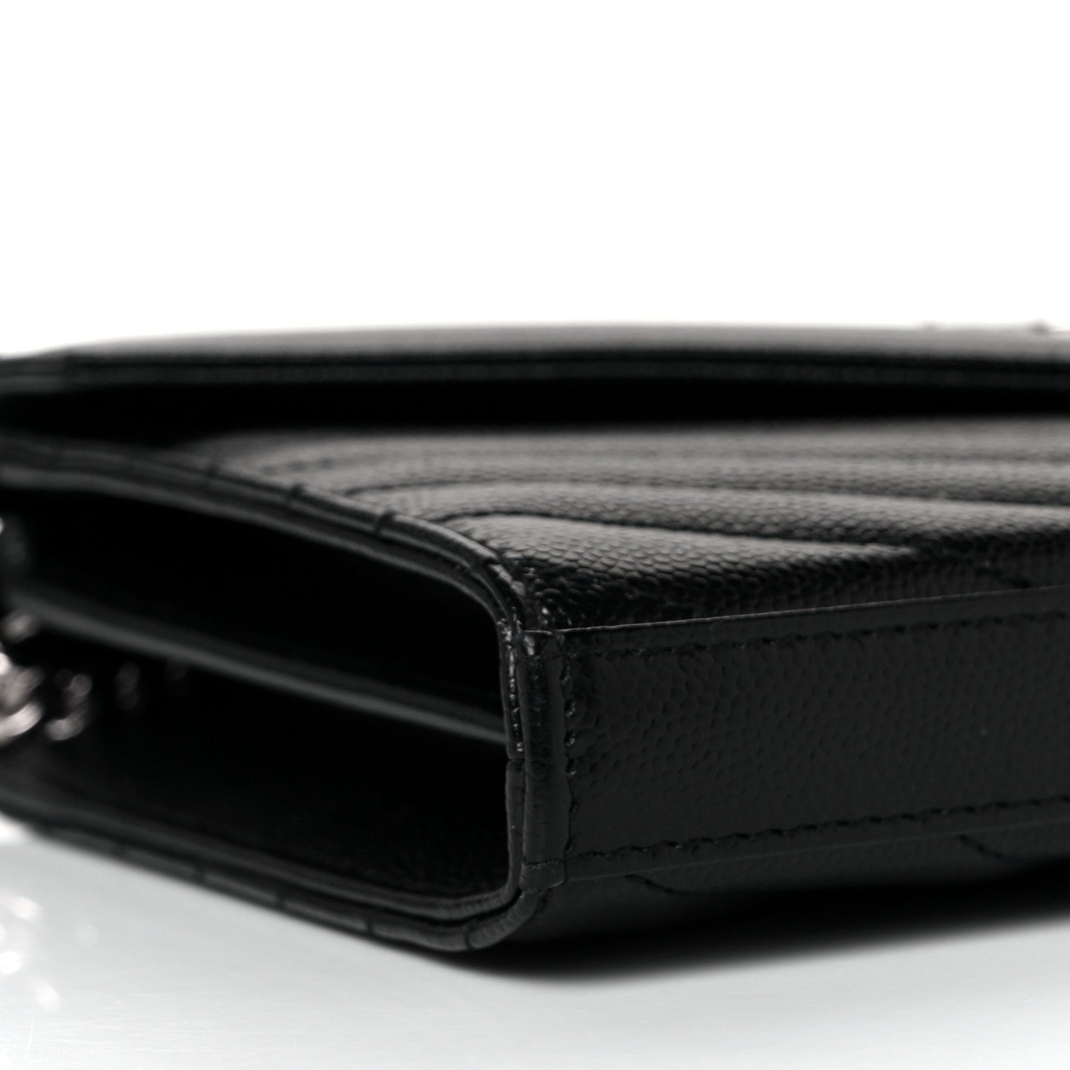 Saint Laurent Grain De Poudre Matelasse Chevron Monogram Chain Wallet Black 7 of 9