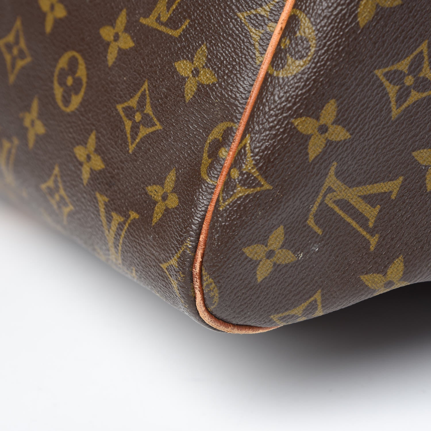 Louis Vuitton Monogram Keepall 55 28 of 28