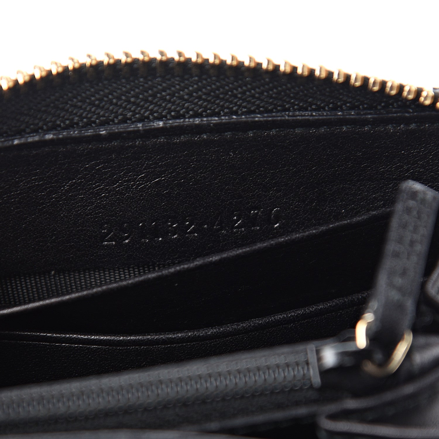 Gucci Guccissima Sukey Zip Around Wallet Black 6 of 7