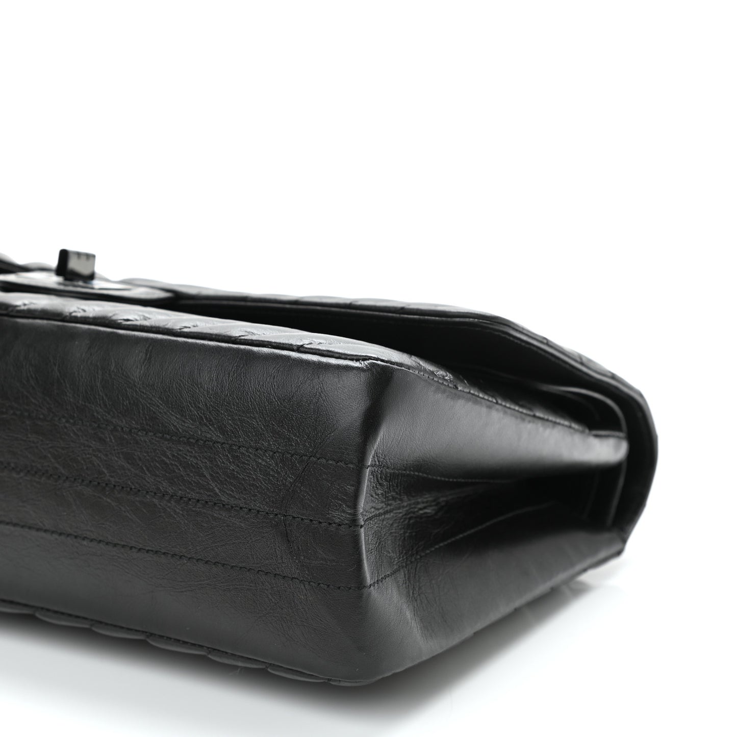Aged Calfskin Chevron Quilted 2.55 Reissue 226 So Black