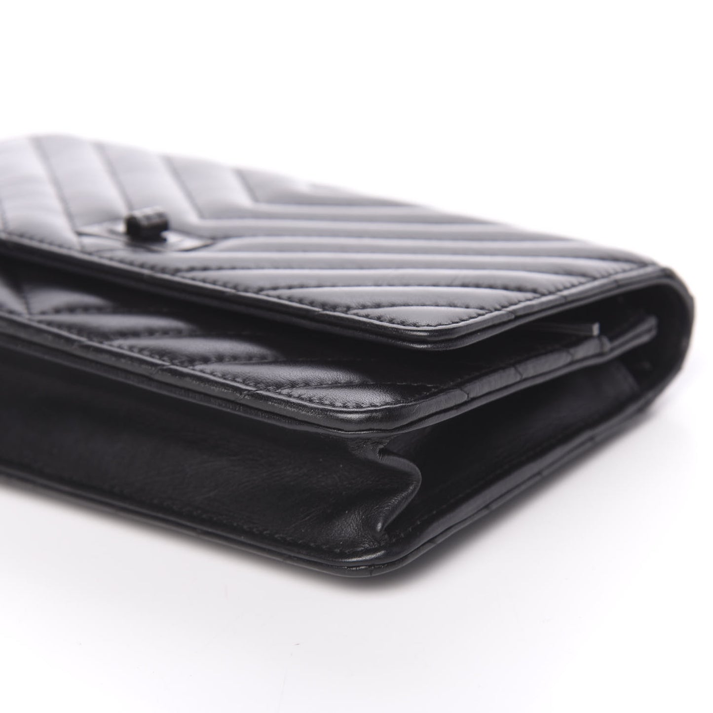 Aged Calfskin Chevron Quilted Reissue Wallet On Chain WOC So Black