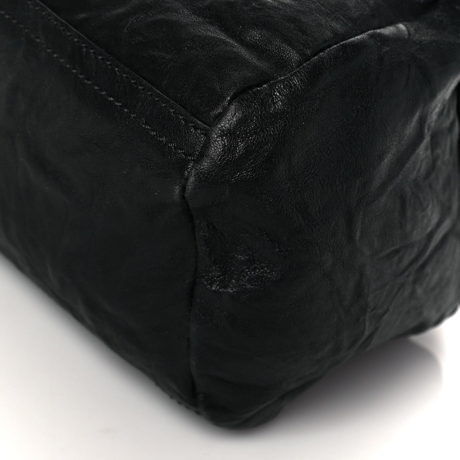 Givenchy Tumbled Sheepskin Medium Pandora Navy 8 of 8