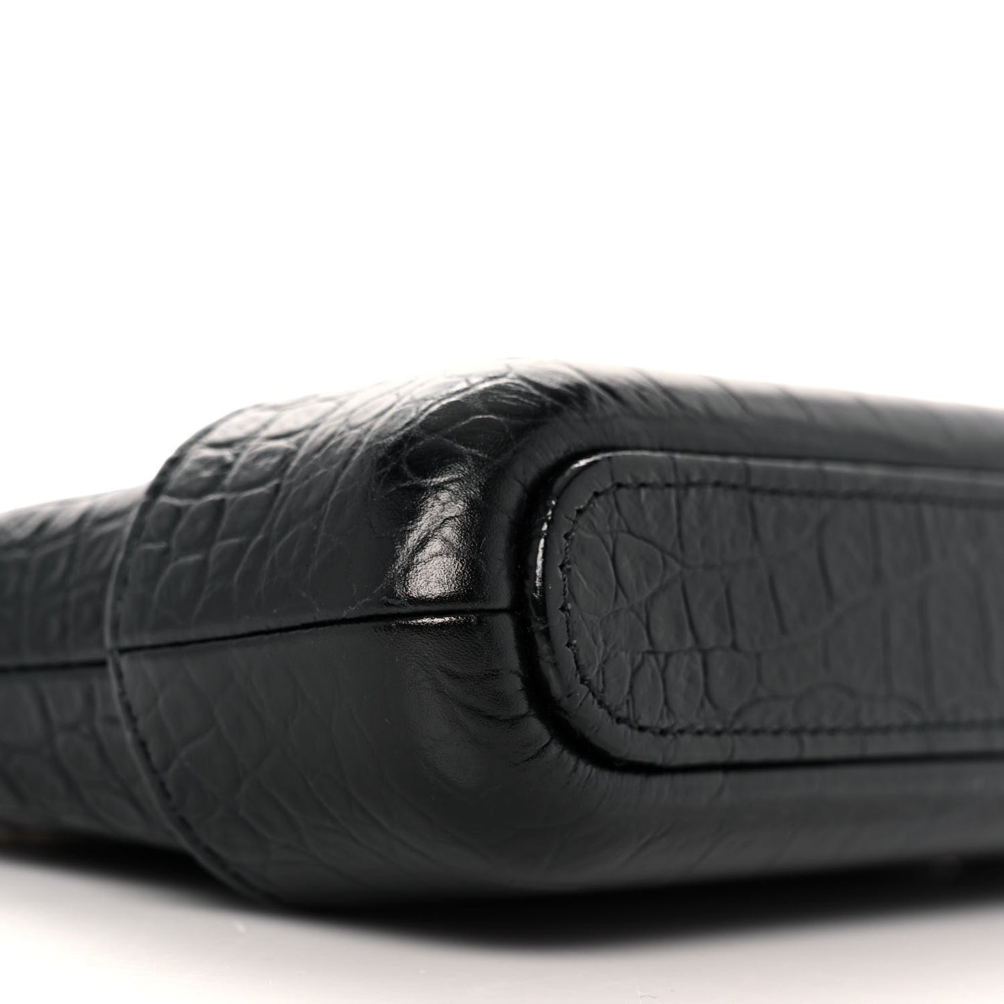Calfskin Crocodile Embossed Small Gabrielle Clutch With Chain Black