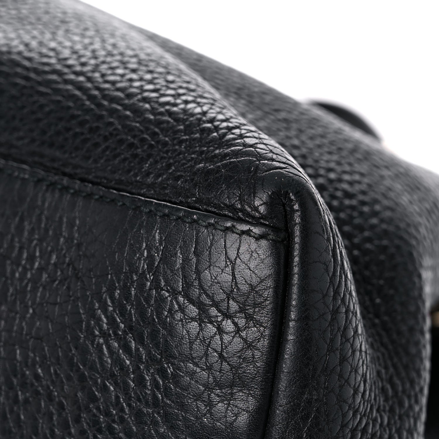 Gucci Pebbled Calfskin Medium Soho Chain Shoulder Bag Black 11 of 28