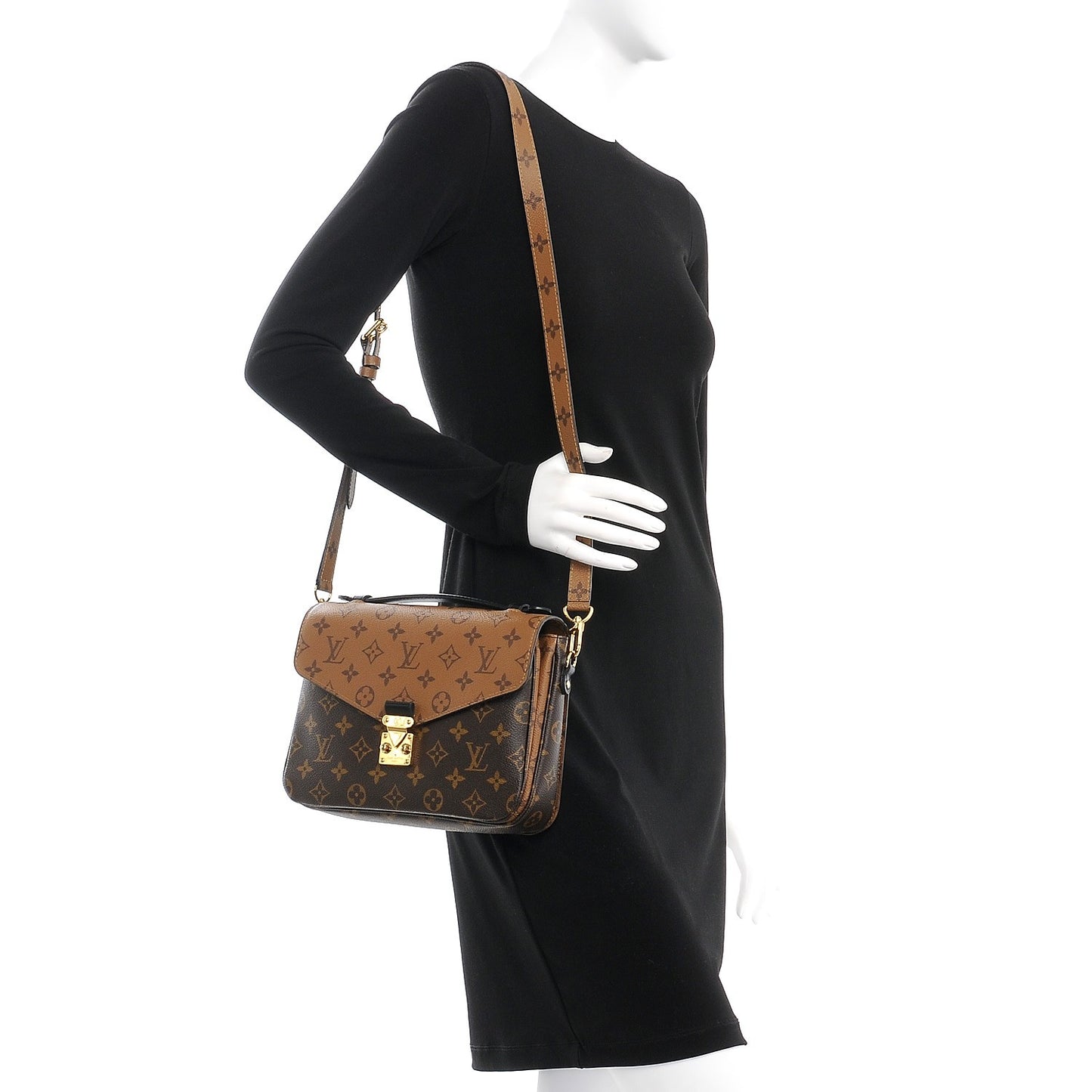 Reverse Monogram Pochette Metis