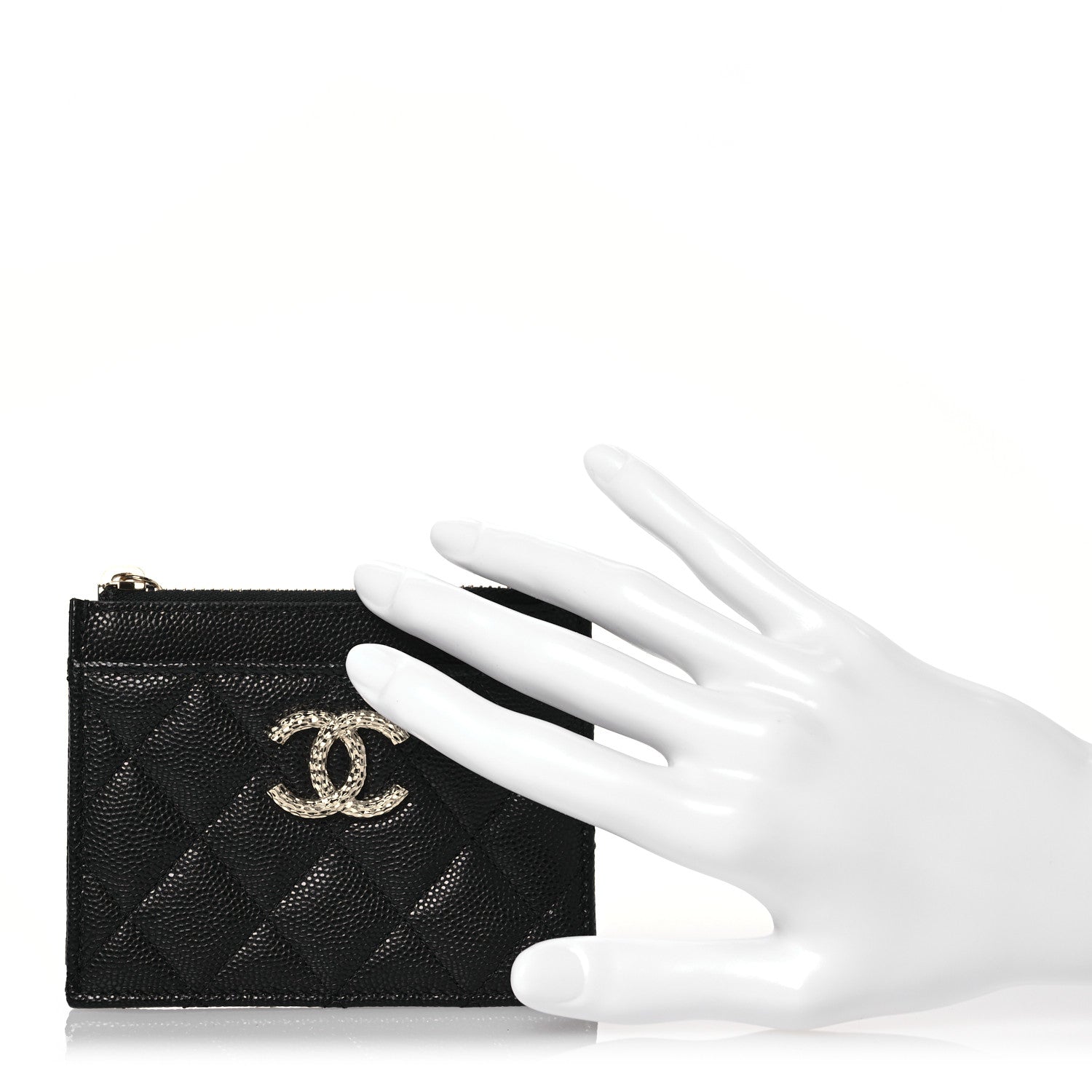 Chanel Caviar Quilted CC Logo Zip Card Holder Black 2 of 9