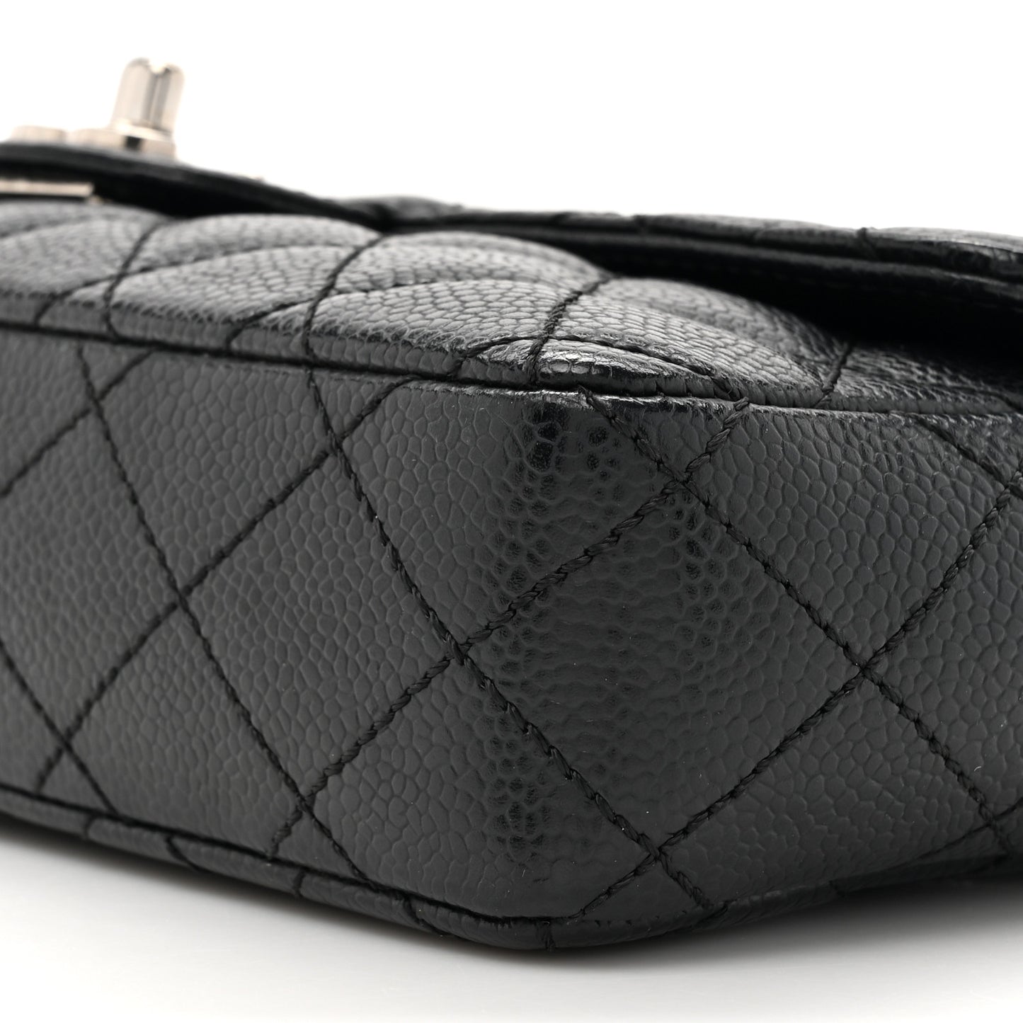 Caviar Quilted East West Flap Black