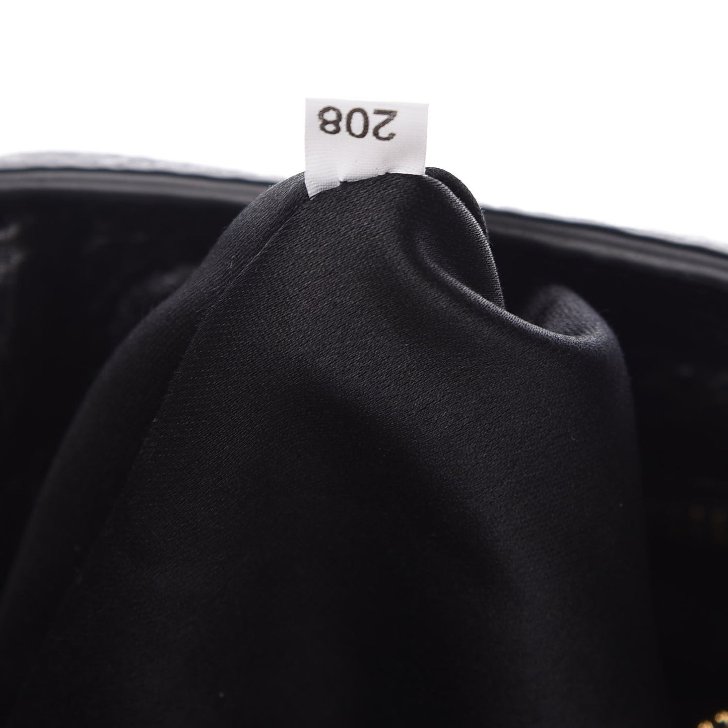 Vitello Daino Shoulder Bag Black