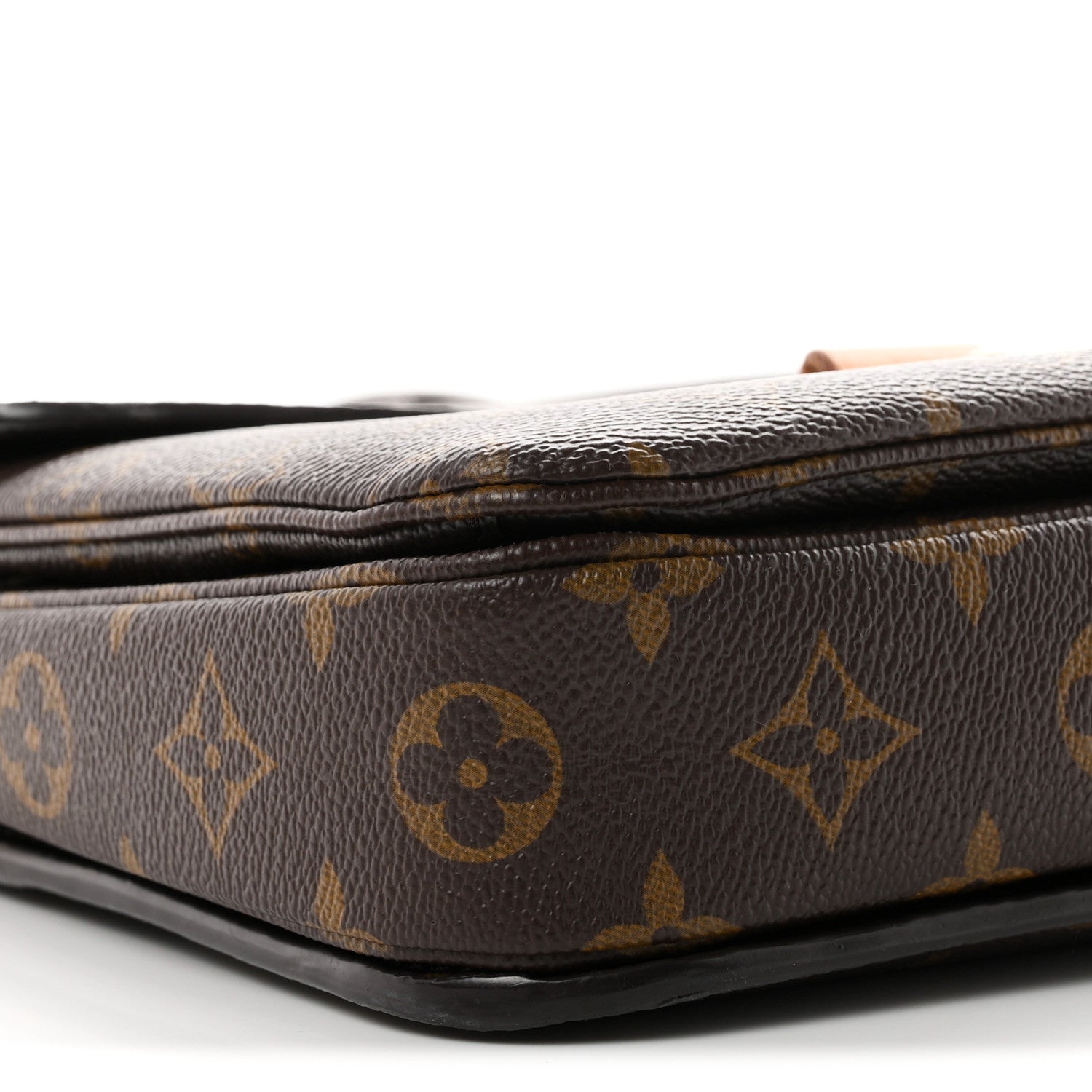 Louis Vuitton Monogram Pochette Metis 7 of 8