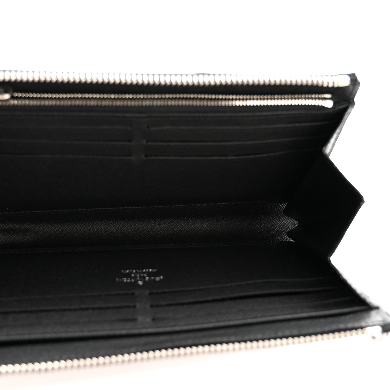 Louis Vuitton Taiga Dragonne Zippy Wallet Black 1884578 – FASHIONPHILE