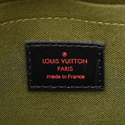 Louis Vuitton Monogram Infrarouge Dora Soft BB 6 of 11