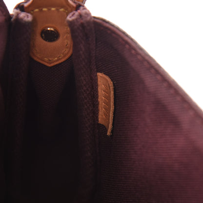 Louis Vuitton Monogram Favorite PM 7 of 12